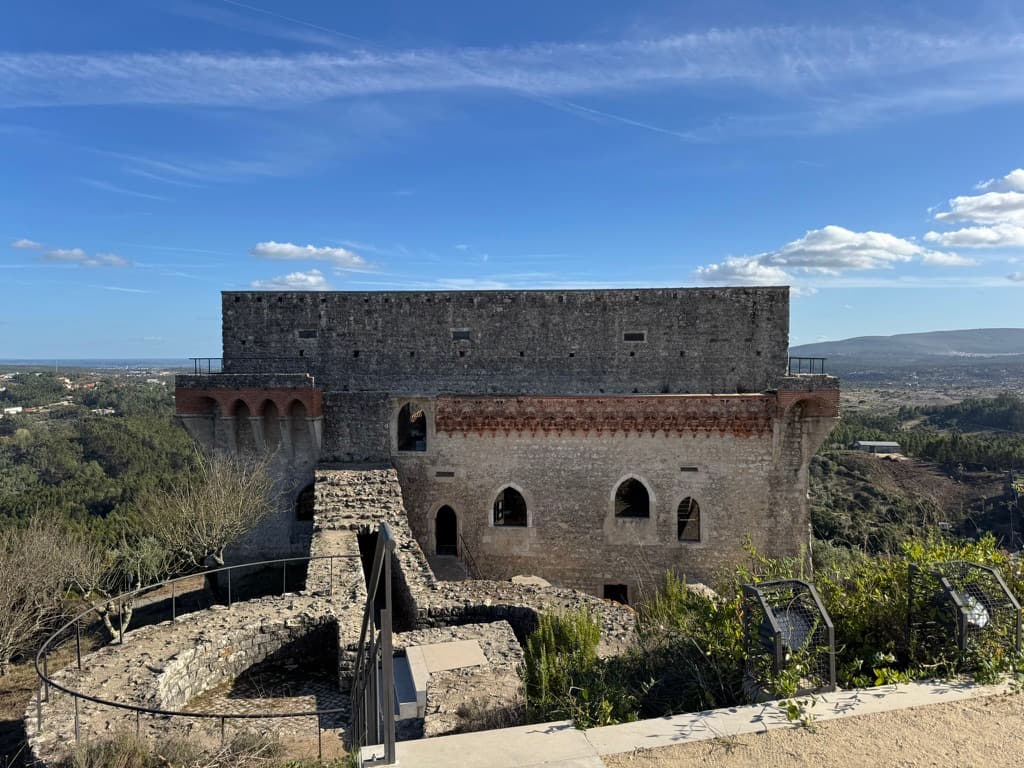 OurΓ©m Castle β exterior view