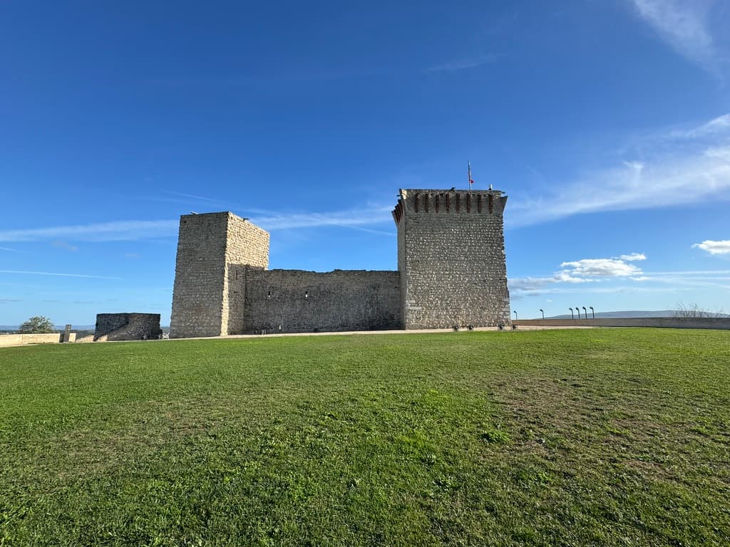 OurΓ©m Castle β panoramic